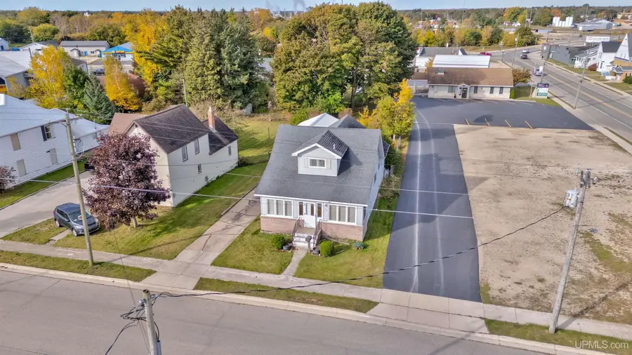189 N Cedar, Manistique, MI 49854 - #2
