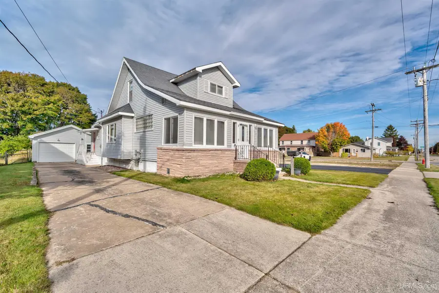 189 N Cedar, Manistique, MI 49854 - #3