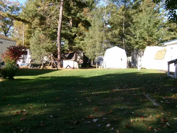 2221 Grass Lake Unit 77, Lake, MI 48632