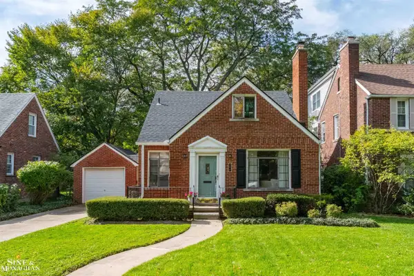877 Fisher, Grosse Pointe, MI 48230