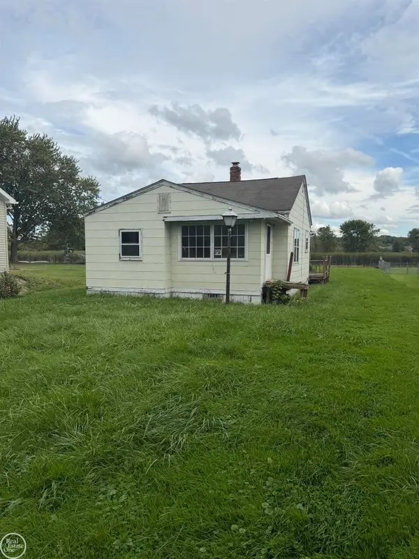 32703 Sutton, Chesterfield, MI 48047