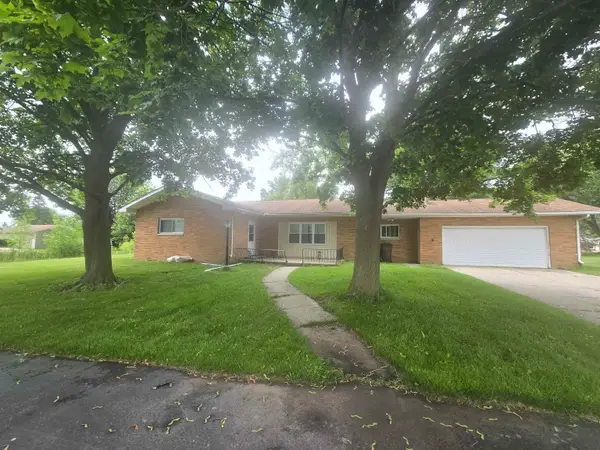 320 Whyte, Pinconning, MI 48650