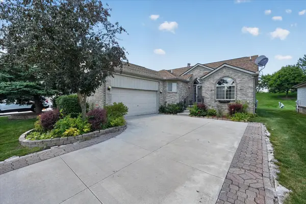 3527 New Boston, Sterling Heights, MI 48314