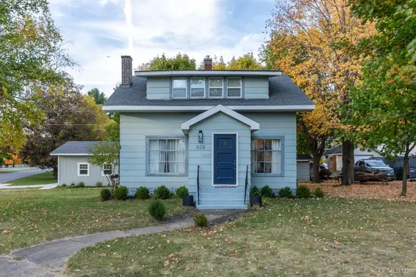 508 W H, Iron Mountain, MI 49801