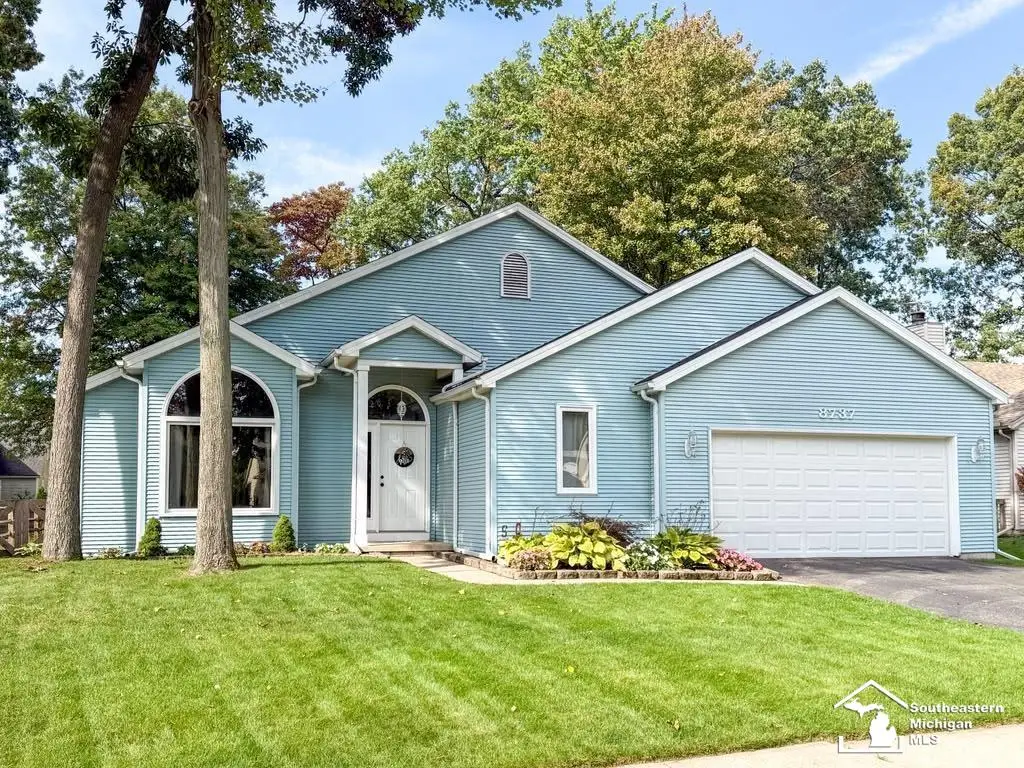 8737 Tanglewood, Temperance, MI 48182 - #1
