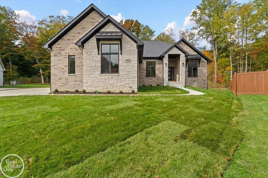 35071 Woodside, Richmond, MI 48062 - #2