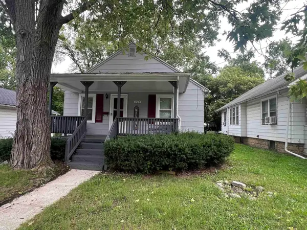 923 Mann, Flint, MI 48503