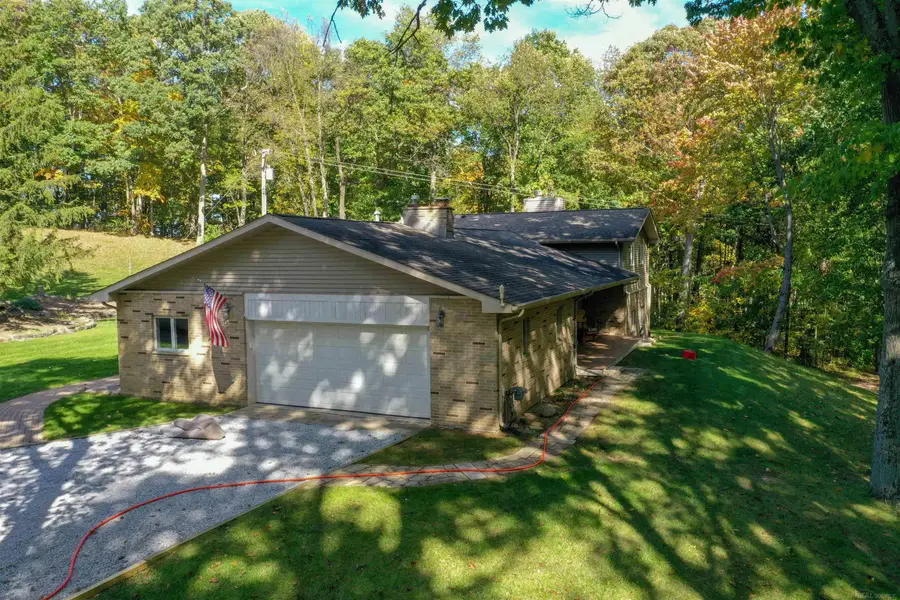 4101 Hunters Creek, Metamora, MI 48455 - #2