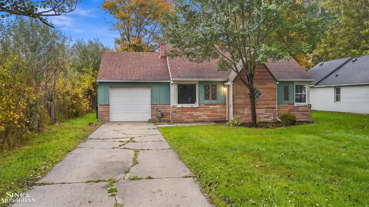 121 Murphy, Saint Clair, MI 48079 - #1