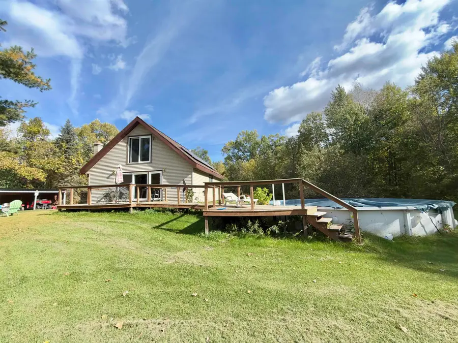 105 E Winegar Rd, Gladwin, MI 48624 - #2