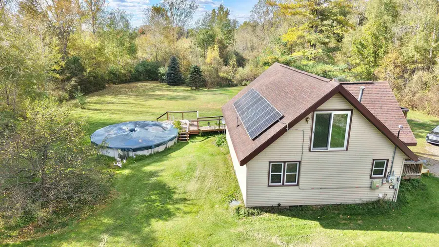 105 E Winegar Rd, Gladwin, MI 48624 - #3
