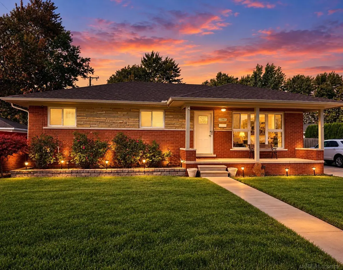 22001 Dorion, Saint Clair Shores, MI 48082 - #1