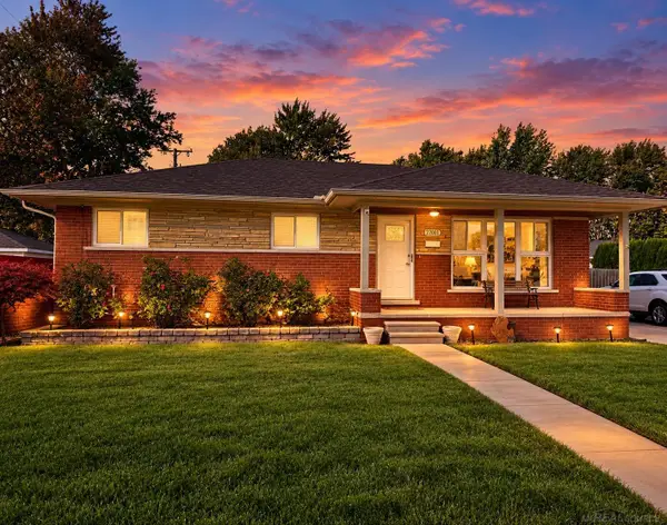 22001 Dorion, Saint Clair Shores, MI 48082