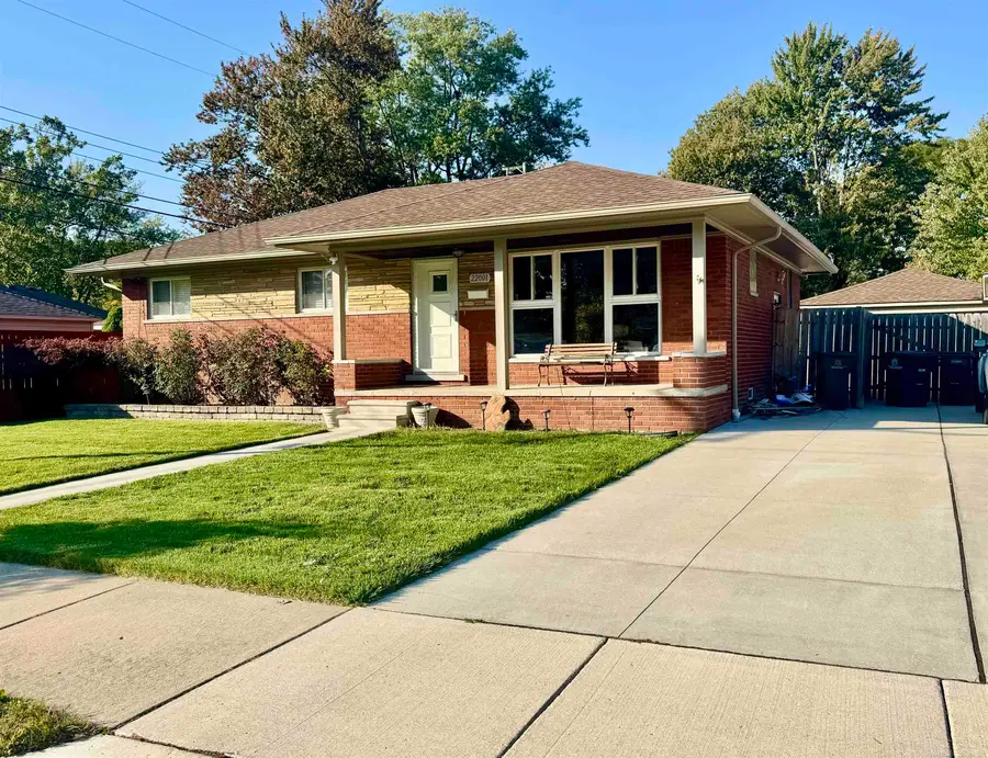 22001 Dorion, Saint Clair Shores, MI 48082 - #3