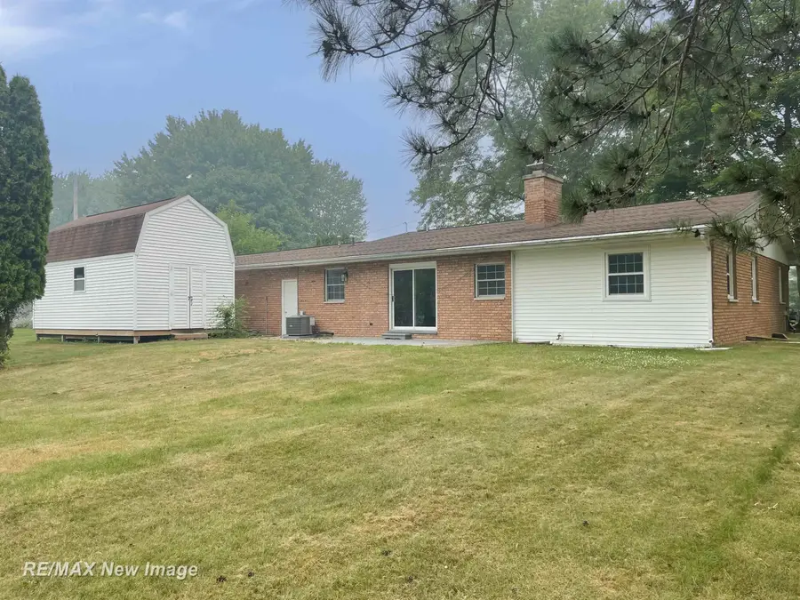 4226 S Airport, Bridgeport, MI 48722 - #3