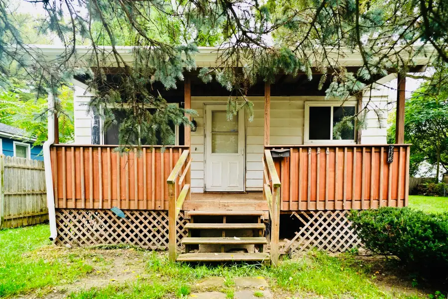 226 E Lakeview, Flint, MI 48503 - #2