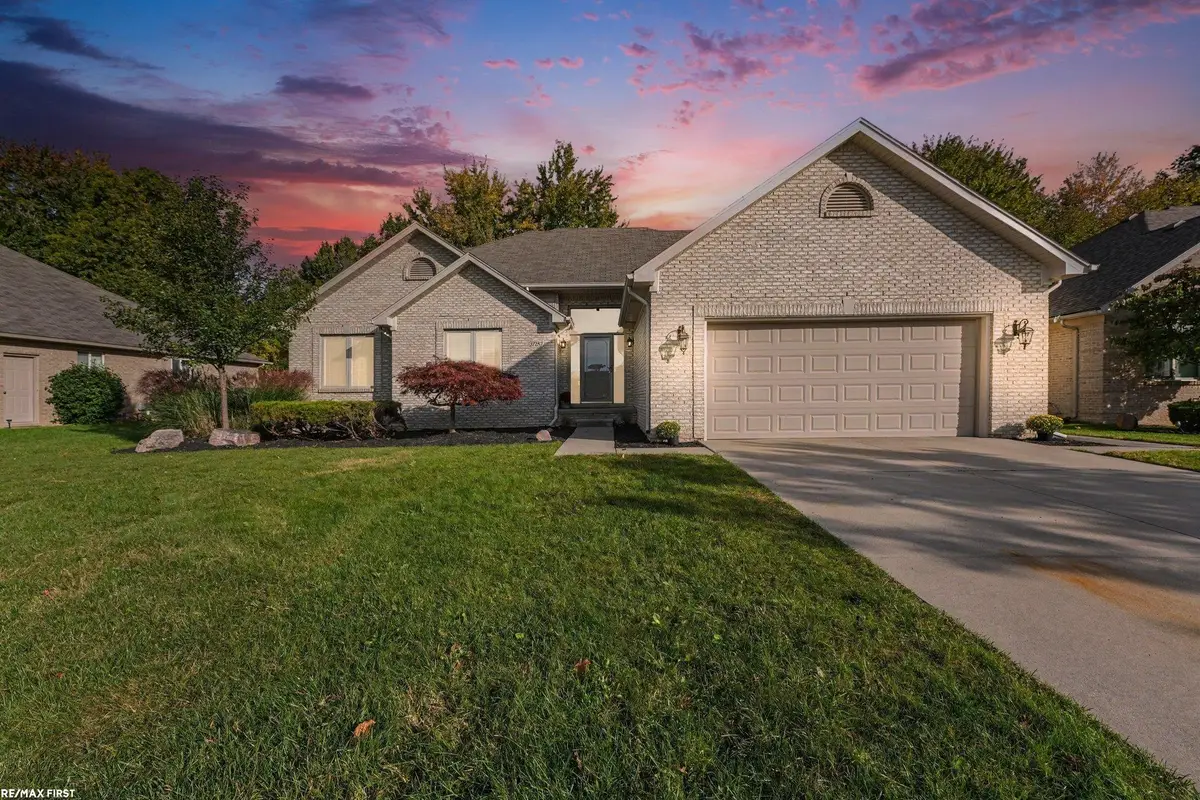 37287 Willow Creek, New Baltimore, MI 48047 - #1