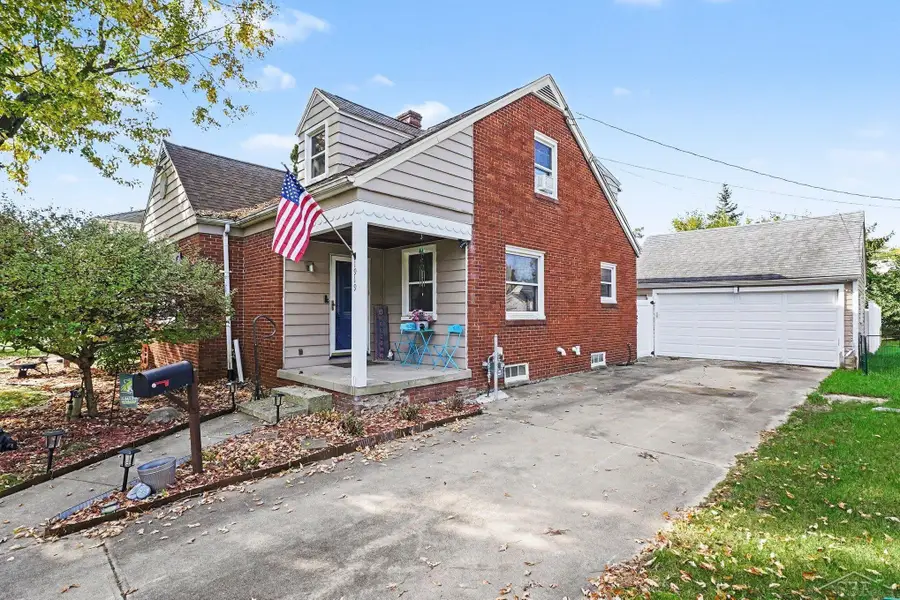 1919 Handley, Saginaw, MI 48602 - #3