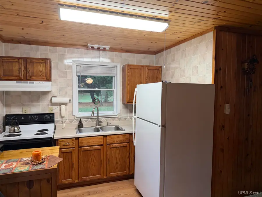 W4798 Bernice, Beecher, WI 54156 - #2