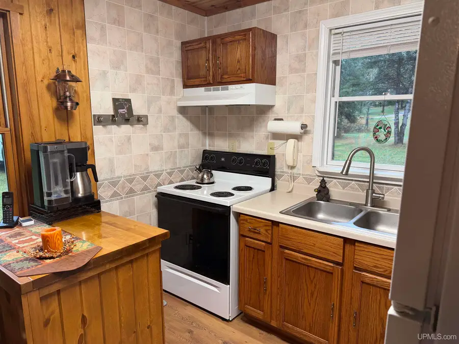 W4798 Bernice, Beecher, WI 54156 - #3