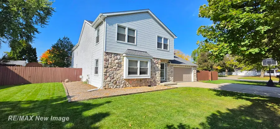 3323 E Wintergreen, Saginaw, MI 48603 - #3