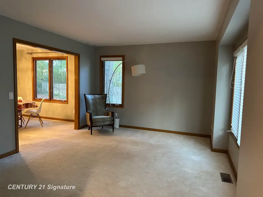 2617 Hearthstone, Midland, MI 48642 - #3