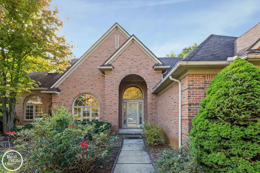 46309 Cordoba, Novi, MI 48374 - #3