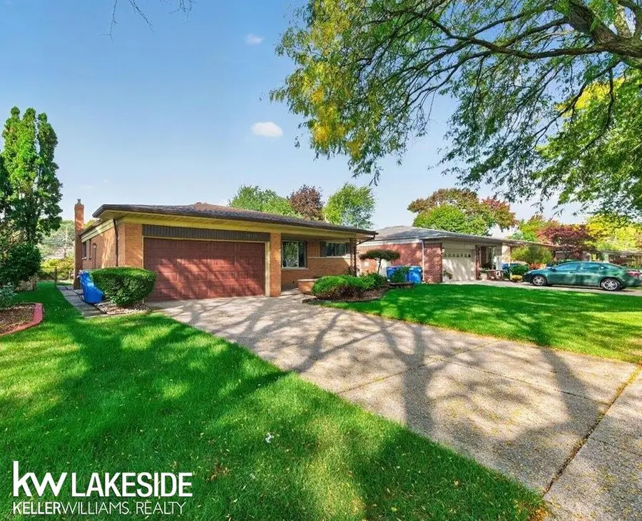 30233 Sharon, Warren, MI 48088 - #3
