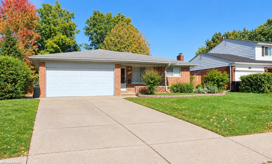 13643 Heritage, Sterling Heights, MI 48312 - #2