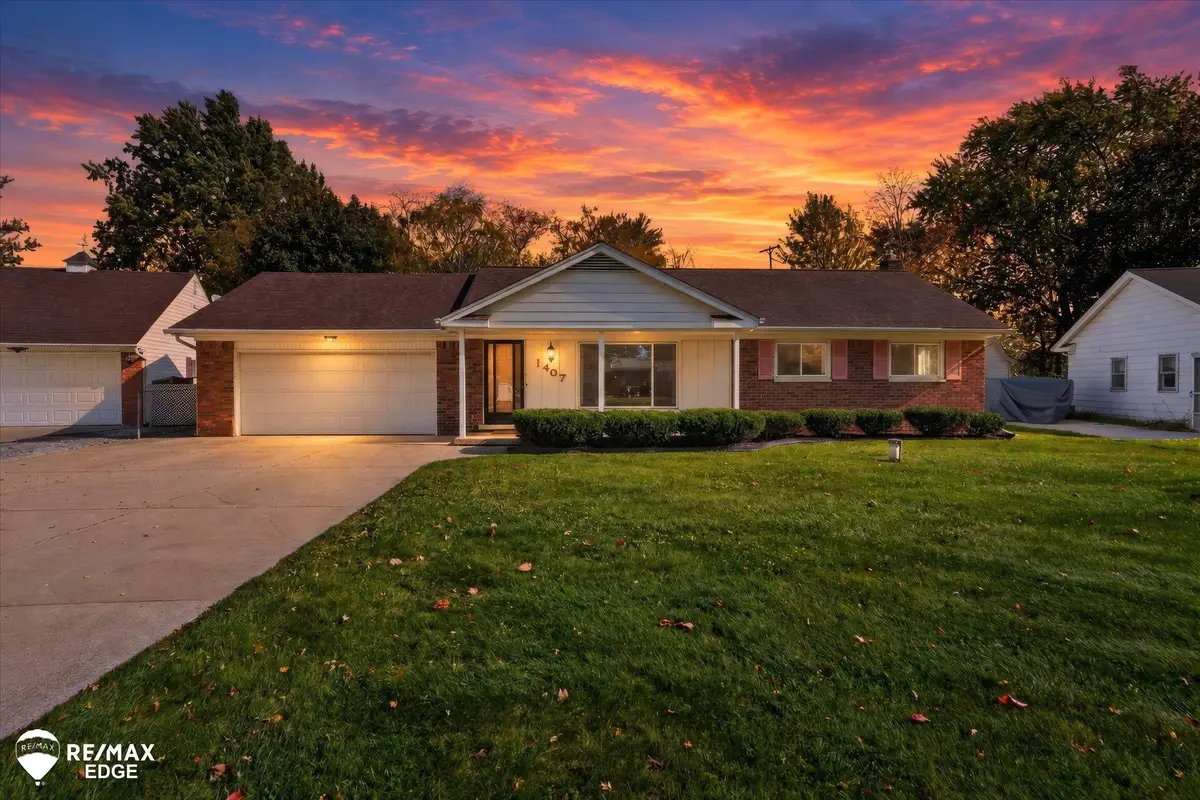 1407 Williamsburg, Flint, MI 48507 - #1