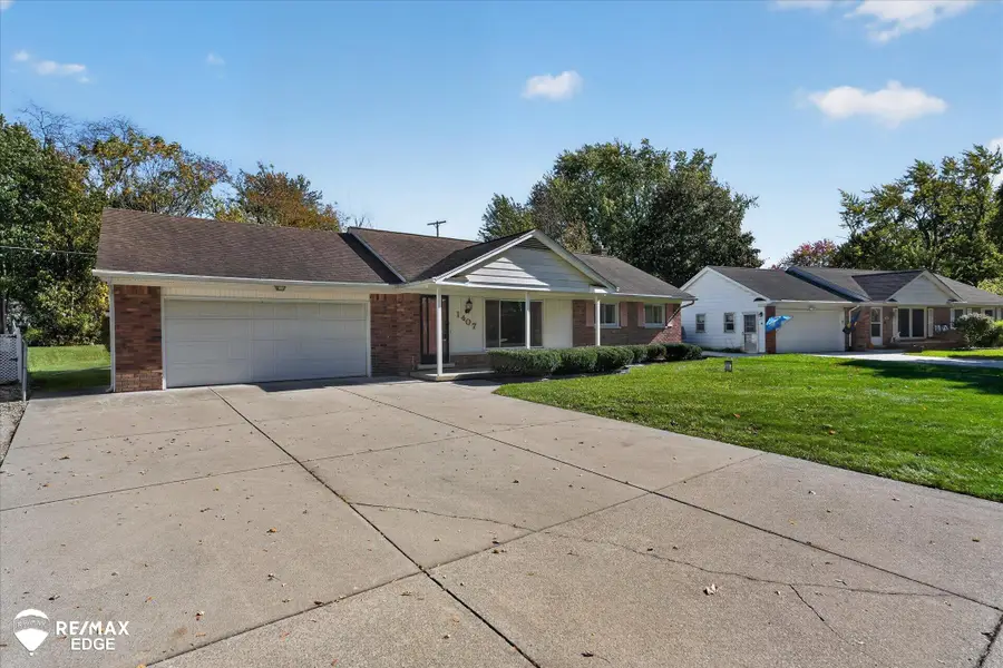 1407 Williamsburg, Flint, MI 48507 - #2