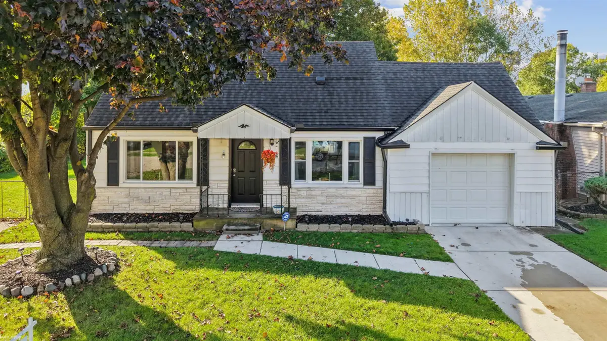 20318 Ellis, Roseville, MI 48066 - #1