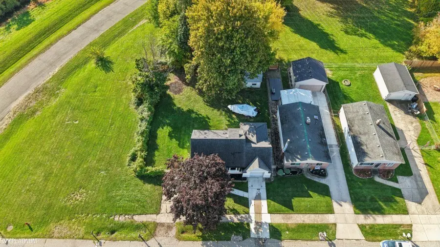 20318 Ellis, Roseville, MI 48066 - #3
