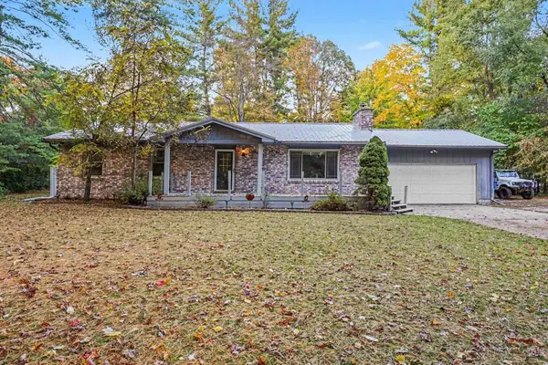 468 W Tittabawassee, Sanford, MI 48657