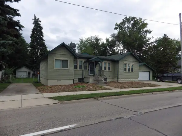 16324 E 10 Mile, Eastpointe, MI 48021