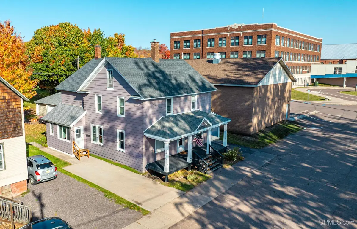 522 and 524 Front-mf, Lake Linden, MI 49945 - #1