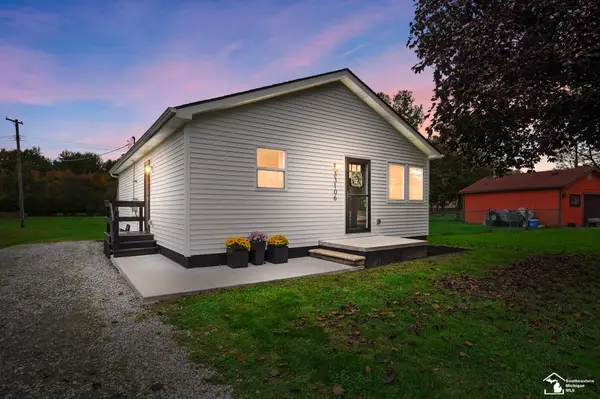 33106 W Jefferson, Brownstown, MI 48173