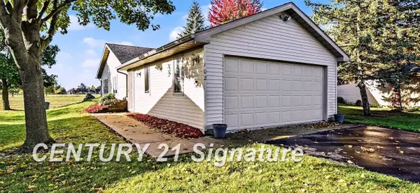 102 Willow Bend, Auburn, MI 48611