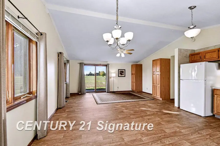 102 Willow Bend, Auburn, MI 48611 - #2