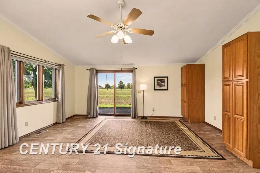 102 Willow Bend, Auburn, MI 48611 - #3