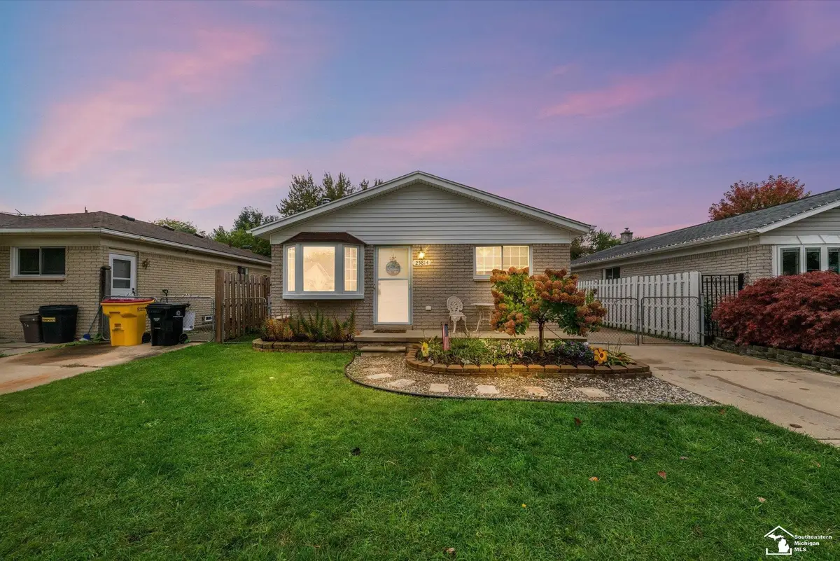 25814 Reeck, Woodhaven, MI 48183 - #1