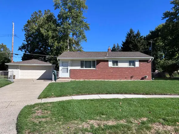 12173 Waiteley, Sterling Heights, MI 48313
