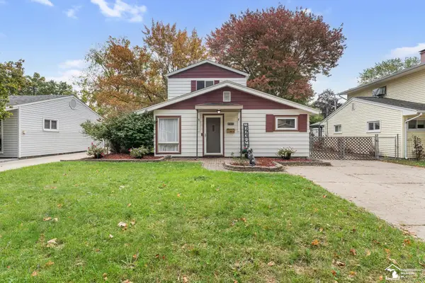 35851 Hazelwood, Westland, MI 48186
