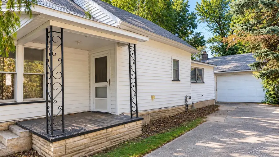 1007 Webber, Saginaw, MI 48601 - #2