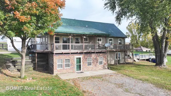 2405 Deer Creek, Metamora, MI 48455