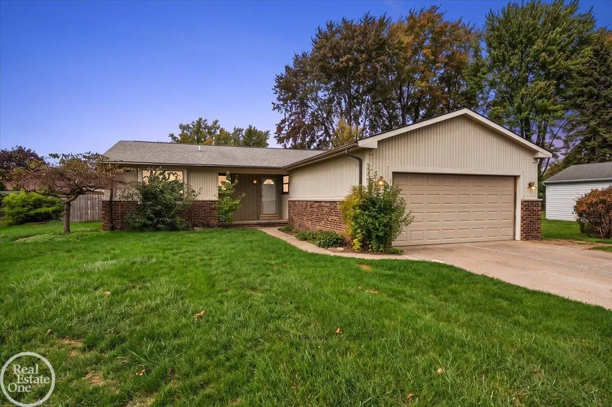42125 Bobjean, Sterling Heights, MI 48314 - #1