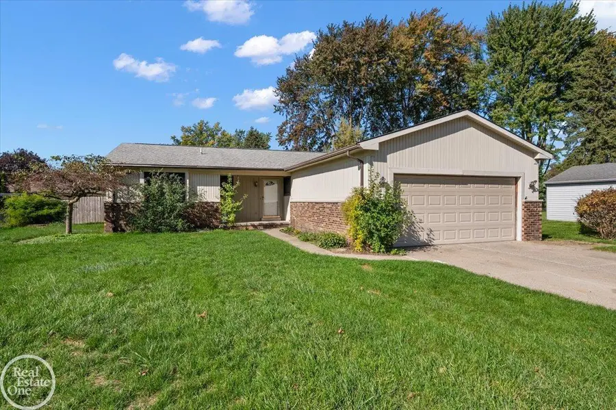 42125 Bobjean, Sterling Heights, MI 48314 - #2