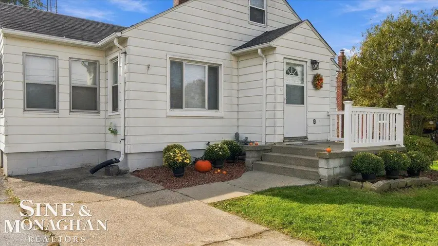 3909 Lapeer, Port Huron, MI 48060 - #2