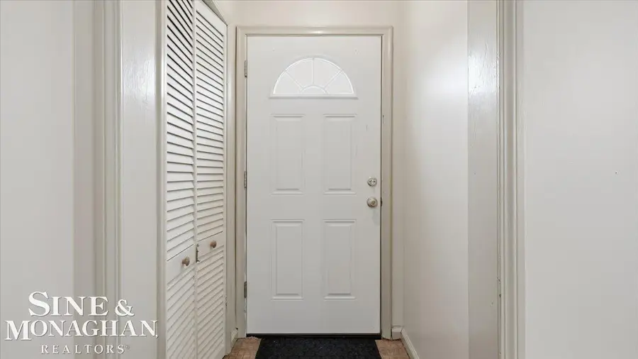 3909 Lapeer, Port Huron, MI 48060 - #3