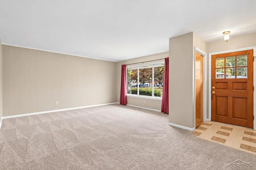 1055 Sauk, Saginaw, MI 48638 - #3
